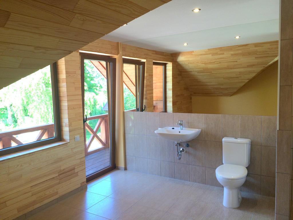 Guest House Vilcini แบร์นาติ ห้อง รูปภาพ