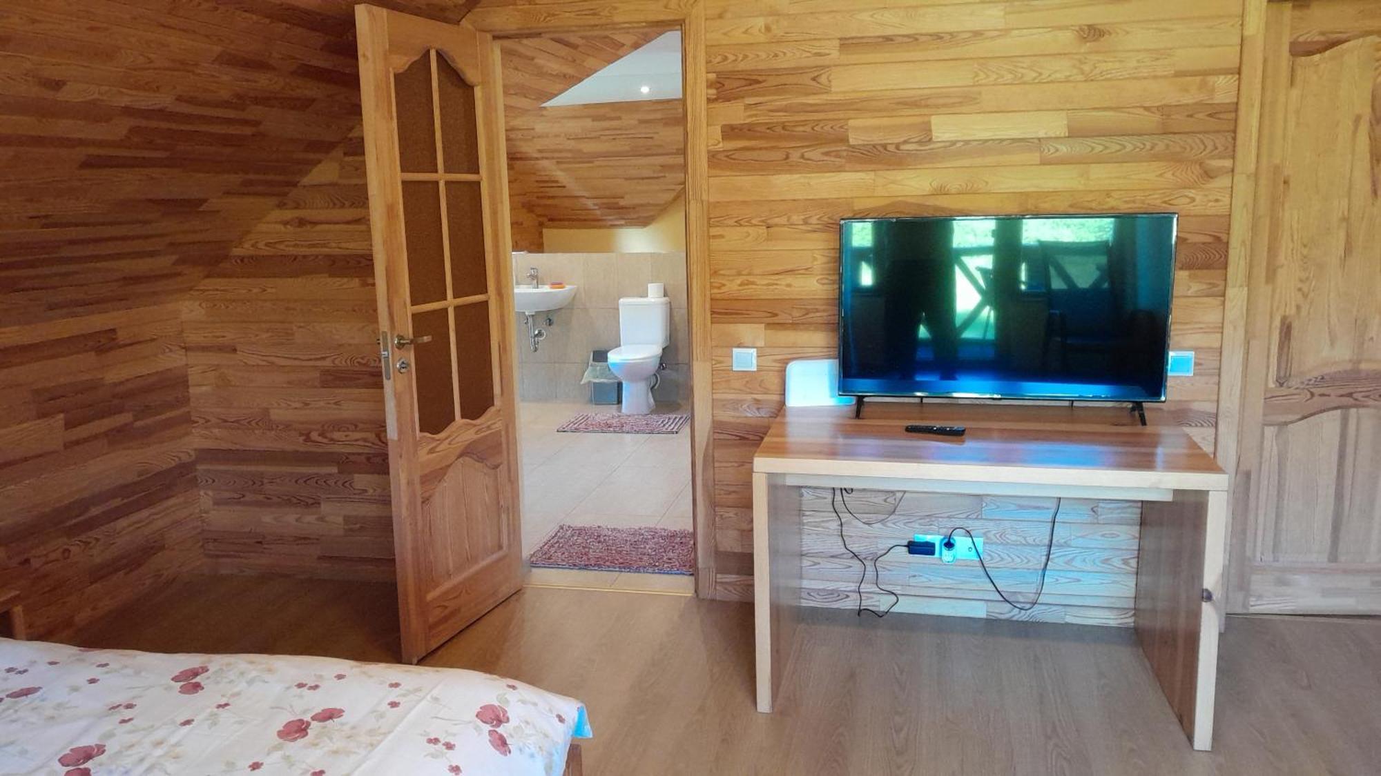 Guest House Vilcini แบร์นาติ ห้อง รูปภาพ