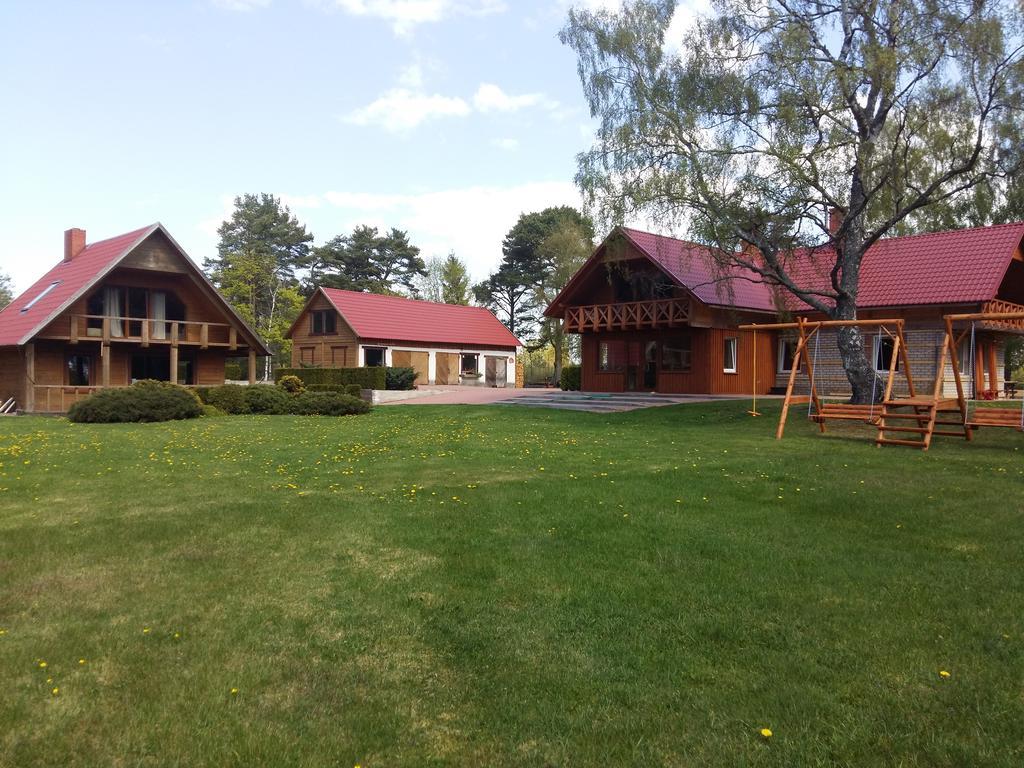 Guest House Vilcini แบร์นาติ ภายนอก รูปภาพ